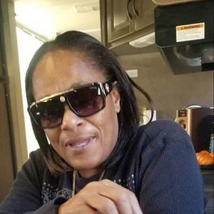 Meet your Posher, Tonya